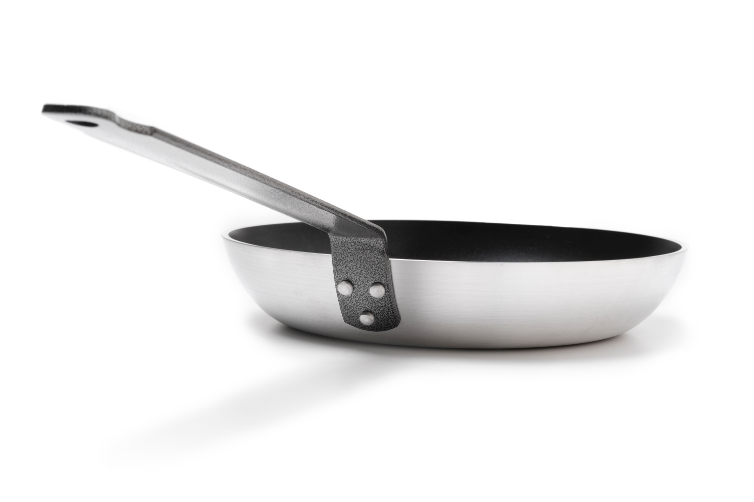 Професионален тиган AUVERGNE с желязна дръжка - 22 см