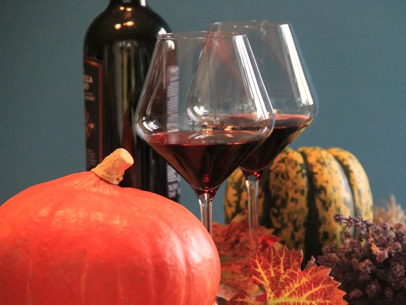 Кристална чаша Revolution Burgundy за вино 545ml - Stolzle