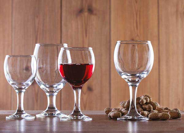 Корус чаша за вино 210ml - Uniglass